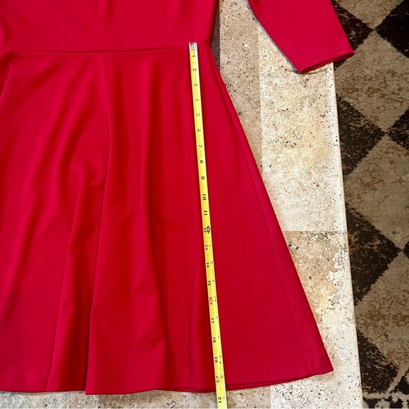 Women’s SZ S LIMITED LIPSTICK RED KNEE LENGTH A-LINE PULLOVER SKATER DRESS - Picture 12 of 17